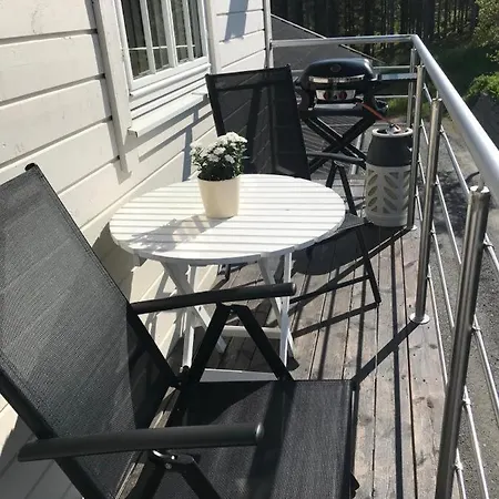 Apartment In With Sea And Mountain View Tromso