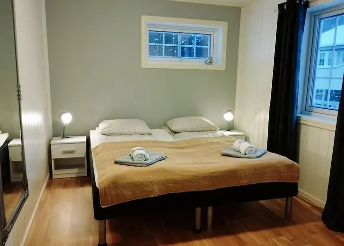 In With Sea And Mountain View *